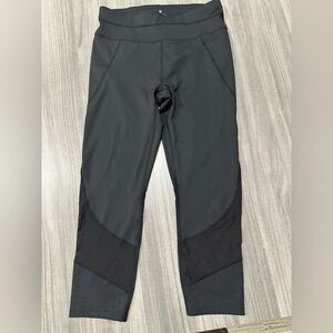 Athleta Cropped Mesh Legging